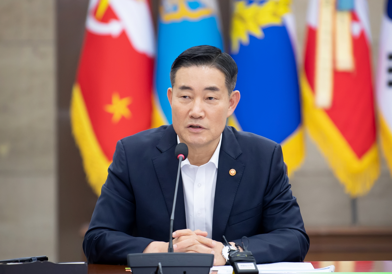 South Korea's Defense Minister Shin Won-sik speaks at a meeting held at the ministry's office in Yongsan-gu, central Seoul, Wednesday. (Ministry of Defense)