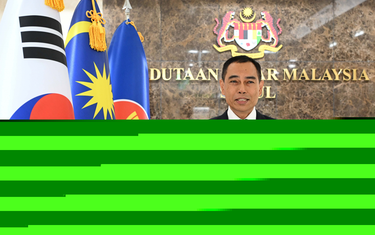 Malaysia’s newly Ambassador to Korea, Dato' Mohd Zamruni Khalid speaks in an interview with The Korea Herald at the Malaysian Embassy in Seoul. (Lee Sang-sub/The Korea Herald).